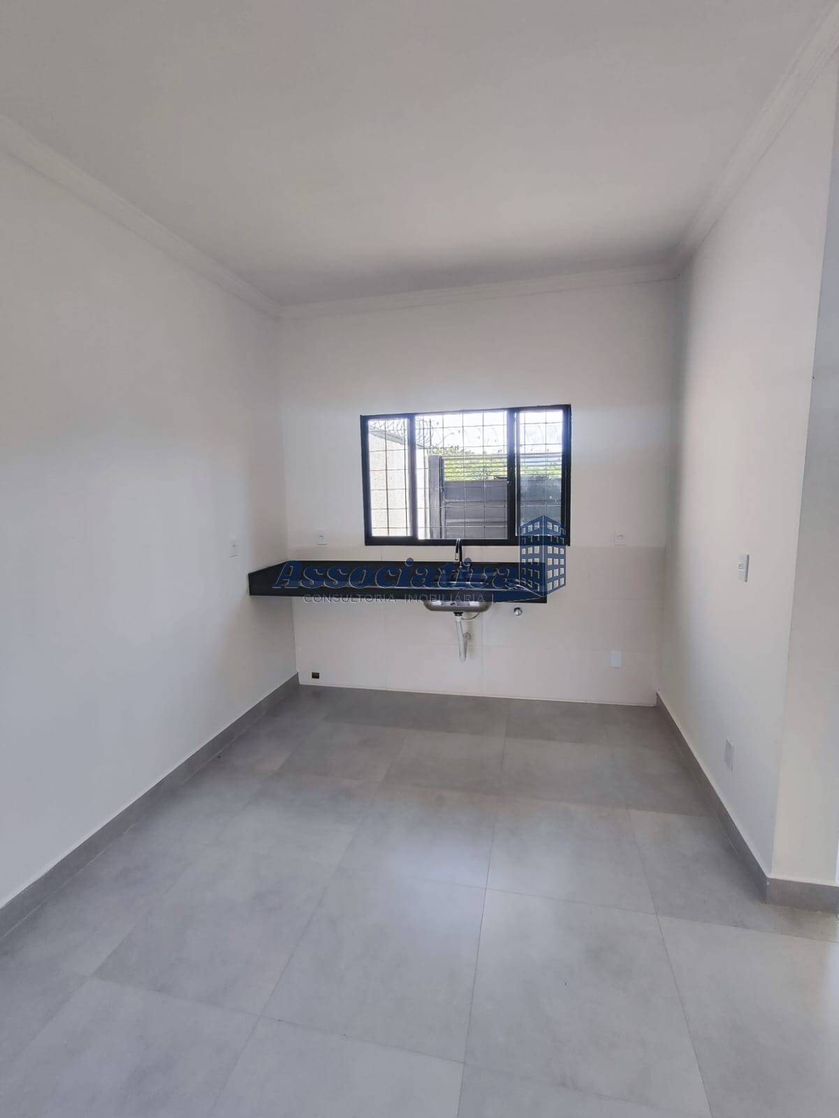 Casa à venda com 3 quartos, 96m² - Foto 12