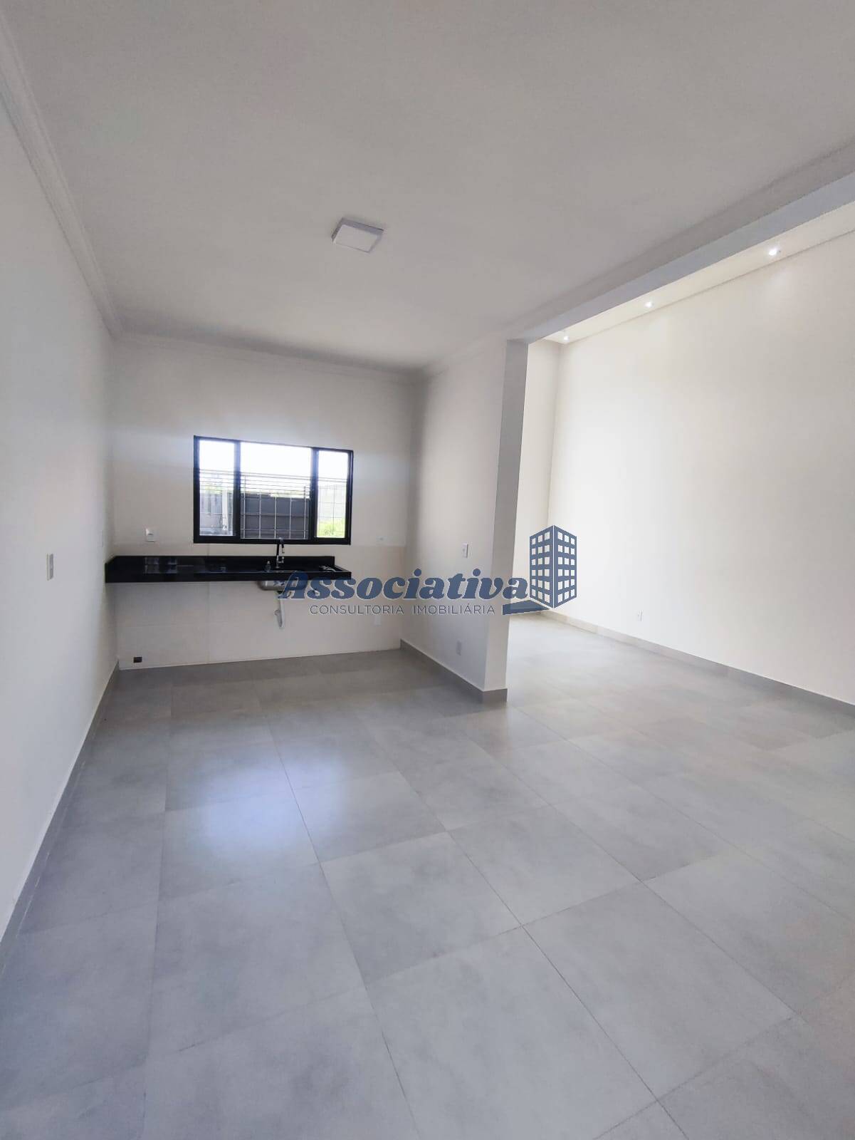 Casa à venda com 3 quartos, 96m² - Foto 11