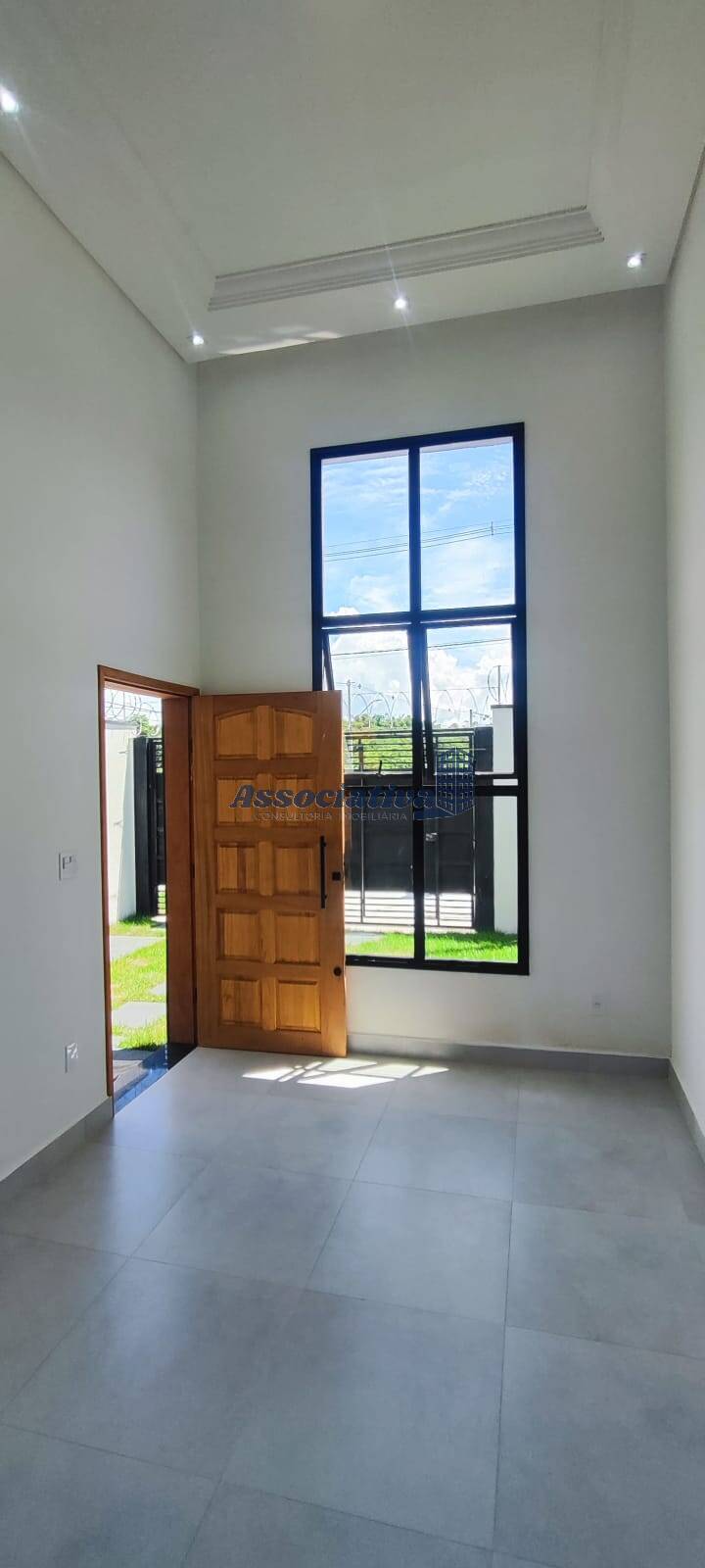 Casa à venda com 3 quartos, 96m² - Foto 3