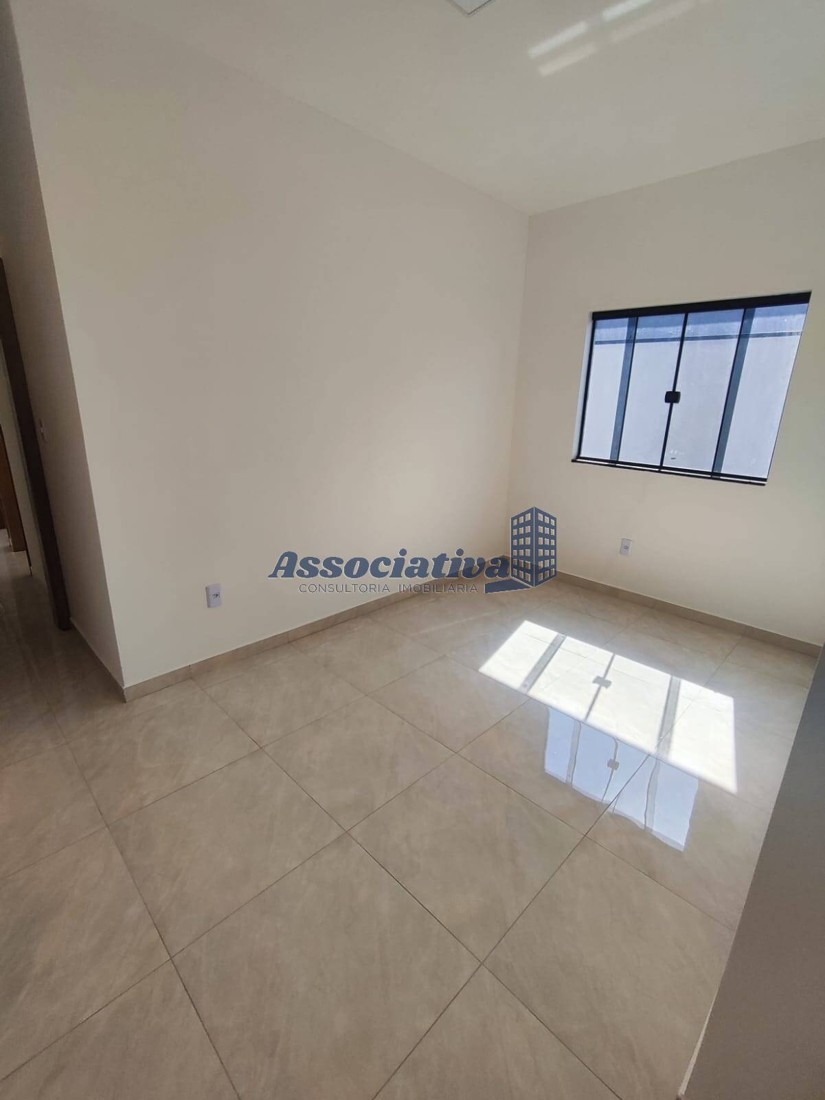 Casa à venda com 3 quartos, 83m² - Foto 14