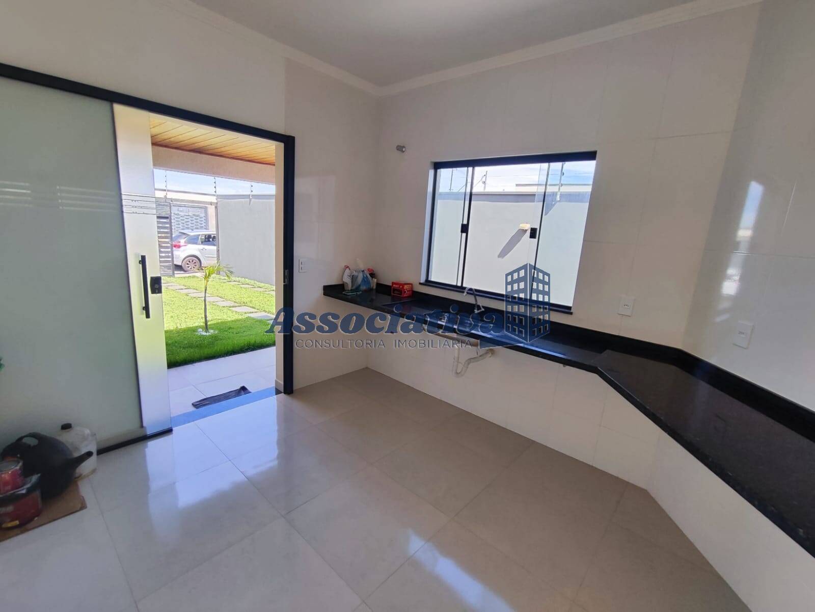 Casa à venda com 2 quartos, 74m² - Foto 12