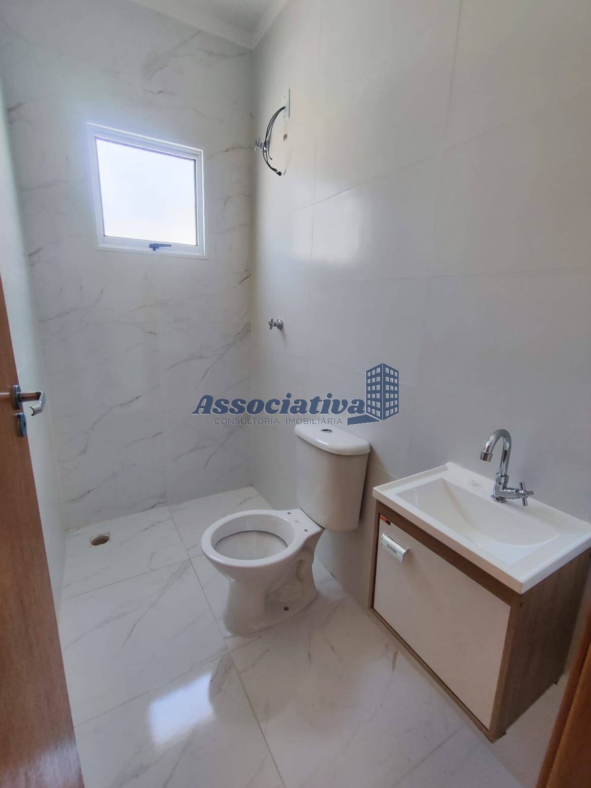 Casa à venda com 2 quartos, 59m² - Foto 18